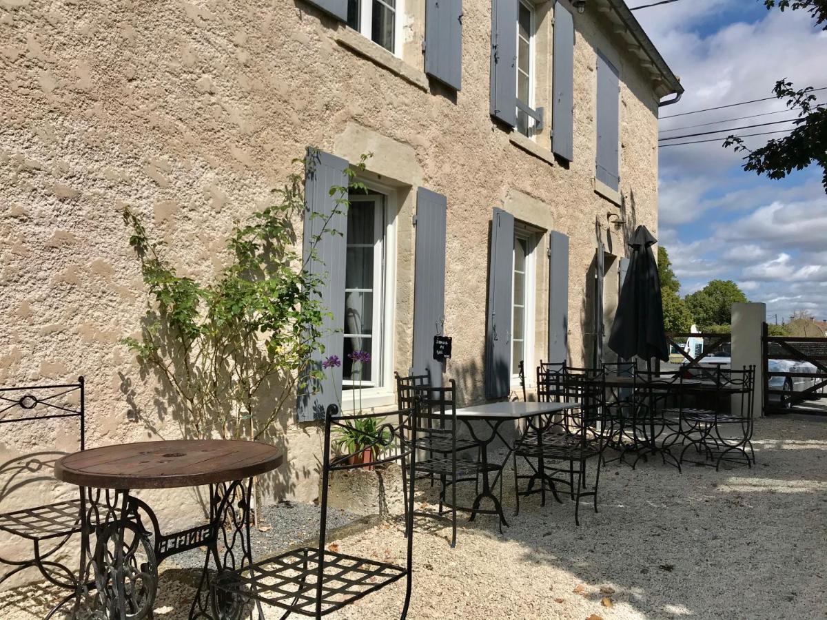 Le Relais D'Aulnay Bed & Breakfast Aulnay  Dış mekan fotoğraf